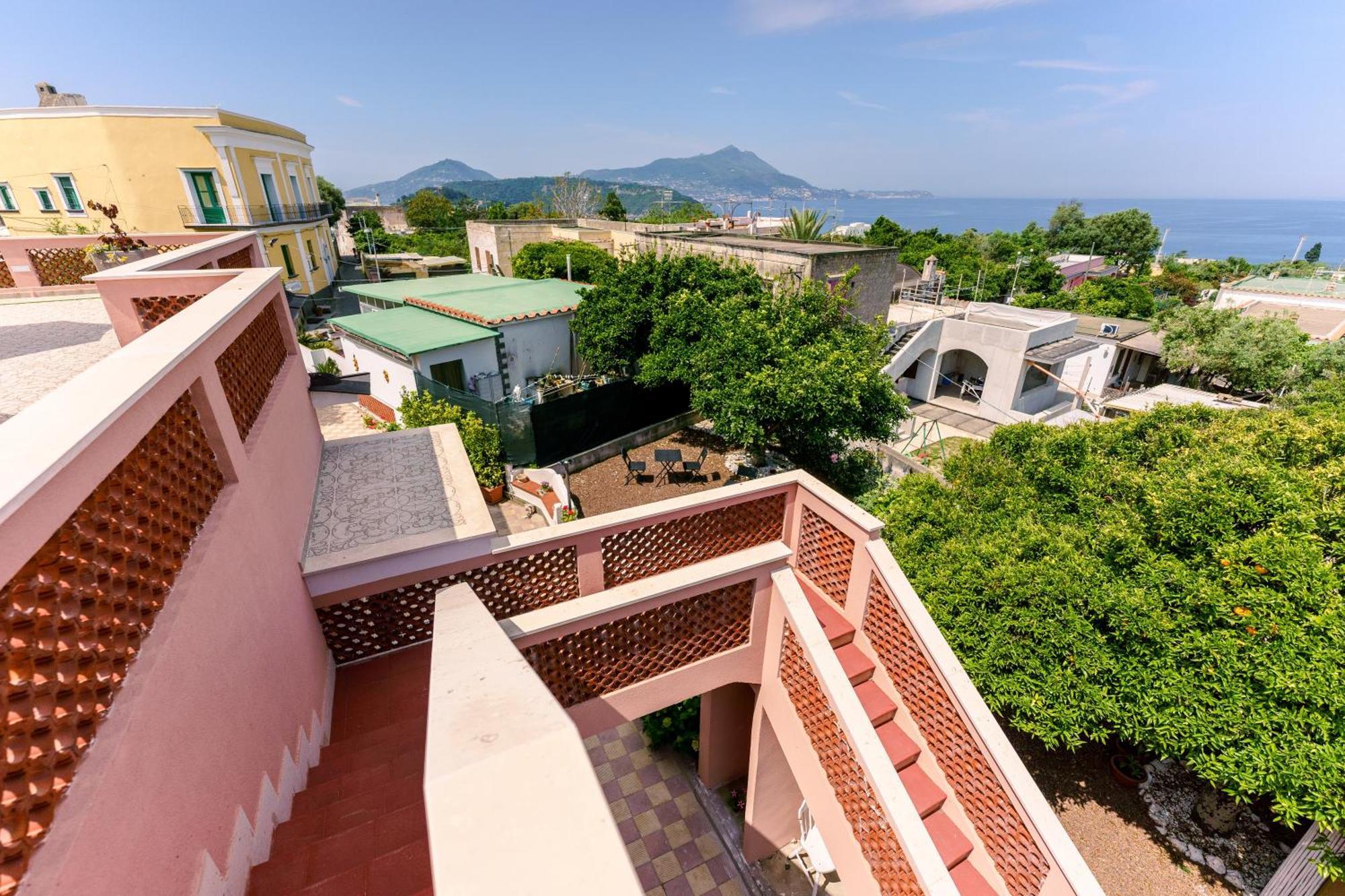 Le Jardin Bed & Breakfast Procida Exterior photo